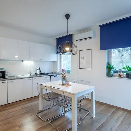 Birdie Apartment